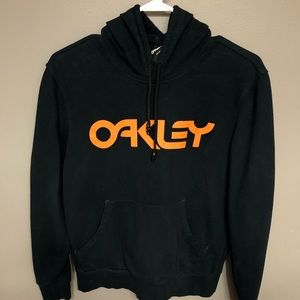 Men’s Oakley hoodie